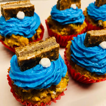Load image into Gallery viewer, Chicken & Bacon Pupcakes